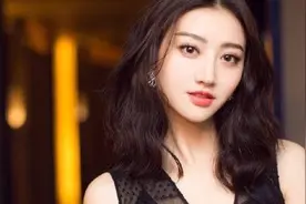 小说：但愿这不是事实图片
