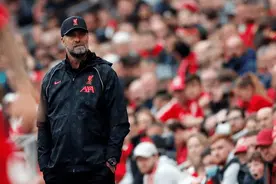 曼城曼联切尔西疯狂买买买！渣叔酸了：你们咋那么有钱？图片