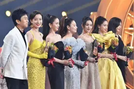 为什么说气质比五官重要，看倪妮与其他女星站在一起就知道了图片