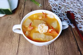 秋天滋补喝冬瓜虾仁汤，营养美味，老少皆宜图片