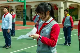 为何女生到了高中后劲不足，而男生会具有优势，尤其到了高三图片