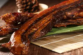 蒸腊肉时，别直接上锅蒸，牢记3个技巧，腊肉美味好吃还入味图片