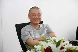 王朔：中国人真的了解鲁迅思想吗？只是拜倒在他的光芒之下而已图片