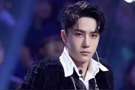 王一博娱乐圈经历，娱乐圈爽文照进现实，王一博突然火起来的原因图片