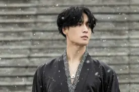 张艺兴《莲·双生》