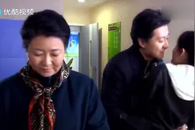 男子不知妻子是双胞胎姐妹，见面就亲人一口，结果惹大麻烦了视频封面
