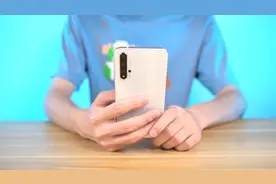 荣耀20真的很受欢迎？上手使用一个月后，我给出了这样的评价！