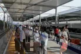 信阳东站：虽然是河南的车站，却融入到武汉1小时都市圈