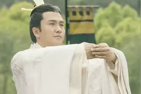 三国中比诸葛亮还聪明的3个人，生平没有光彩事迹，都没有好下场视频封面