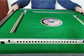 打麻将穿的颜色衣服很重要