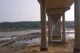 淮河几百米宽，水位只有一两米，还是下过暴雨后，水都跑哪去了