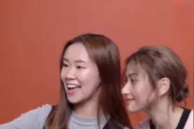 赌王何鸿燊已经正式见到了长孙，对何猷君父子赞赏有加视频封面