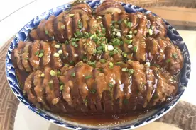 爱昕妈妈这样做的肉馅蒸茄子，少油健康美味营养，家人都爱吃视频封面