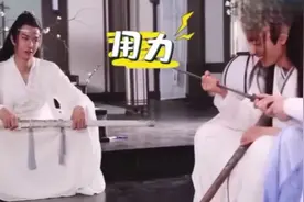皮皮肖战总爱闹，王一博屡屡操心伸出潜意识的双手护你周全你可知视频封面