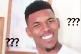 这口柠檬我吃了：最爱“黑人”表情包结婚 单膝跪地递上钻戒视频封面