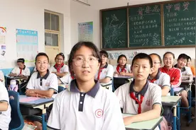 烟台这个小学的毕业视频，看哭了！视频封面