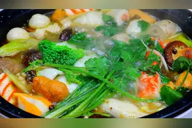 教你在家做火锅，一家人30元就搞定，简单美味，吃了还想吃