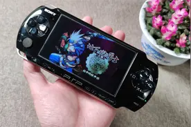 2022年的今天，UP主用PSP掌机在线安装上万款JAVA游戏