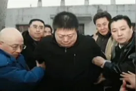 父亲马季走的突然，一句遗言都没给马东留下，这成了他的终生遗憾视频封面