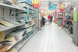 永辉难“到家”：云创负责人离职调岗，福州业务“腹背受敌”视频封面