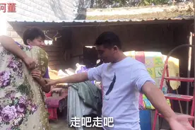 姐夫让小舅子来干活，活干一半小舅子提出要钱，姐夫气得要撵他走视频封面