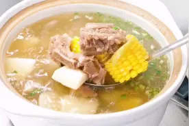 夏天爱出汗，常给家人喝这碗汤，补钙补钾睡眠好，真是高手在民间视频封面