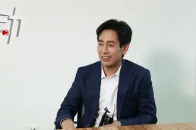 成泰燊：出演柳青，让平凡的演员充满能量丨星火燎原视频封面