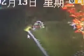 小偷医院遇“熟人” 刚刚伸手即被捉视频封面