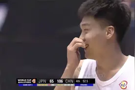 正播世预赛中国VS日本，决战第四节！上万日本球迷被揍的鸦雀无声视频封面