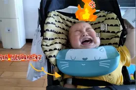 八个月宝宝突然哭得撕心裂肺，宝妈太粗心了！竟半天才发觉原因！