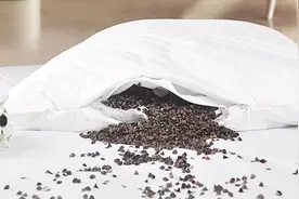 清洗荞麦枕头有技巧，这样做，方法简单又省力