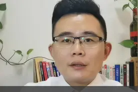 辛苦加班通宵的项目，领导拍拍你的肩膀说“干的不错，你怎么回答视频封面