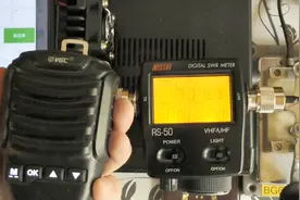 为什么车载电台比对讲机效果好？看看N7500和老鹰天线功率和匹配视频封面