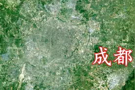 从卫星地图看成都，拥有六环的西部特大城市，建成区呈正圆形扩张