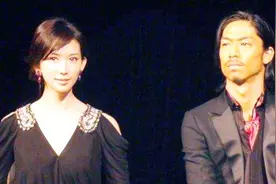 林志玲出席活动，一对大长腿让人移不开眼，膝盖的伤势却引发热议视频封面