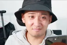 为什么有的女生自拍很漂亮，拍写真却很丑