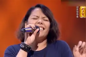 好声音：张惠妹妹妹张惠春演唱《怎么说我不爱你》，姐俩声线太像