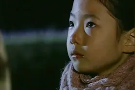父亲弥留之际还想着等自己回家的女儿，伟大的父亲可怜的孩子视频封面