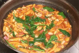 这才是胡萝卜超好吃的做法，柔软劲道，孩子三天两头点名要吃，香视频封面