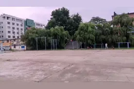 那些年曾经很红火的新矿集团莱芜职工大学，看看现在怎么样了视频封面