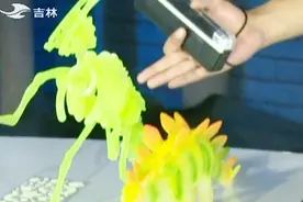 荧光物质对我们身体有害吗？听听专家怎么说的吧视频封面