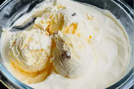 想吃冰激凌不要出去买了，做法配方手把手教会你，细腻绵软无冰渣