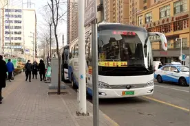 兰州—皋兰城际公交501、502路兰州十中首末站迁址视频封面