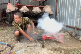 把整颗玉米棒装进爆米花机，能做出来多少玉米棒，结果竟是这样的视频封面