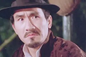 香港经典爆笑功夫喜剧电影，当年的光头佬还有头发，笑料百出！