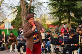 天籁之音！男声独唱《草原之夜》演唱：王志刚 郑州碧沙乐团合奏视频封面