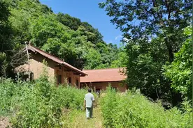西安夏季太热，在秦岭终南山租个有山有水的院子，避暑过田园生活视频封面