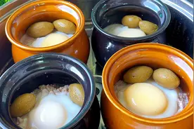 常吃咸橄榄好处多，教你福建特色做法，不加盐不加鸡精，汤汁鲜美视频封面