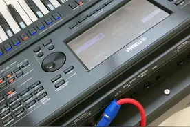 音响音频线。户外弹琴 电子琴链接音响 调音台视频封面