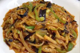 厨师长教你炒茄丝的家常做法，步骤详细，清淡爽口老少皆宜